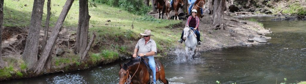 farm stays near Brisbane