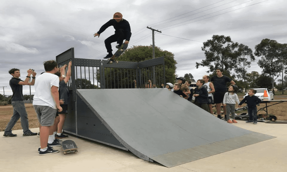 Free learn to skate lessons on the Gold Coast 3