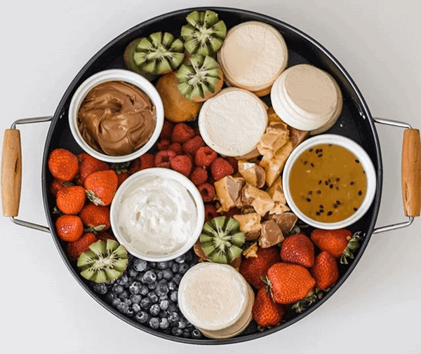 Honeycomb Twist Pavlova Board