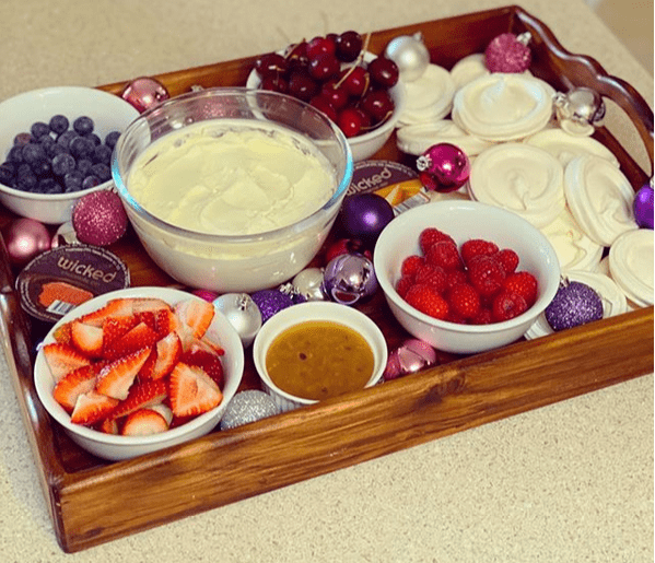 Ready in a flash pavlova board