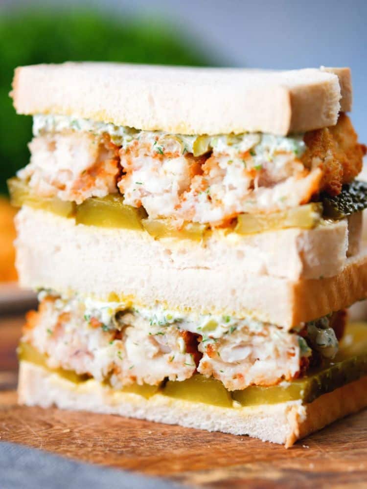 Fish Finger Sandwich with Tartar Sauce