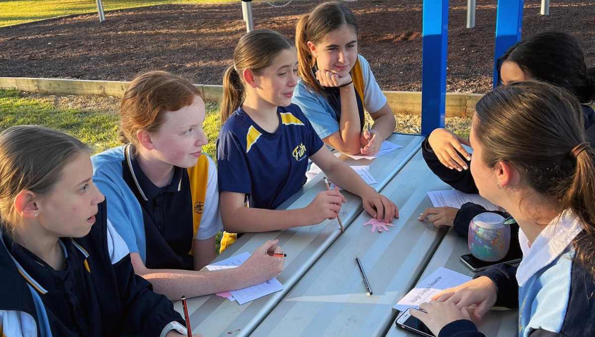 Students learning outside at Faith Lutheran College