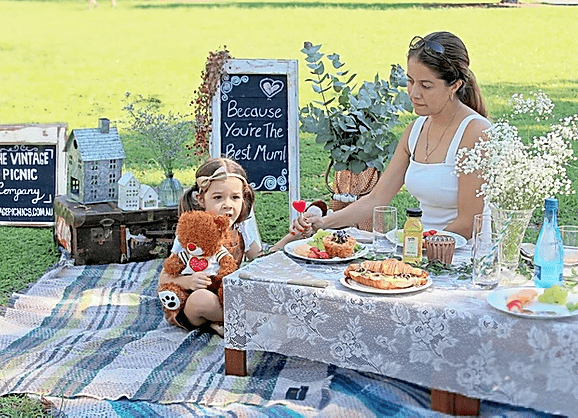 Mother's Day Picnic by The vintage Picnic