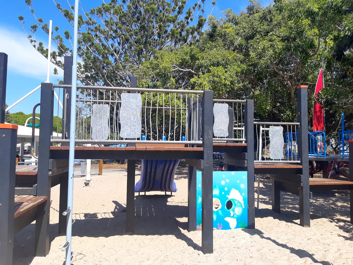 Wynnum Wading Pool Park & Playground is a Splashing Good Time!