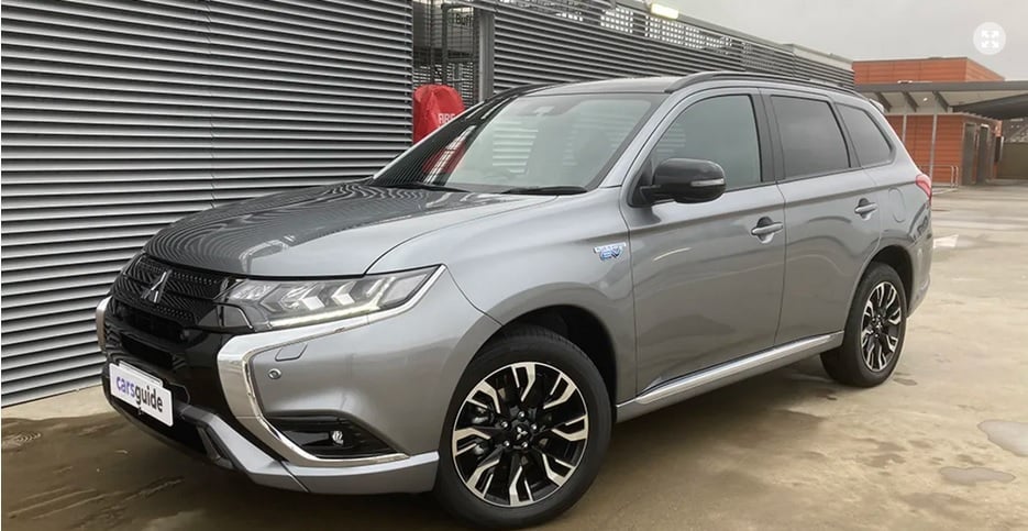 Mitsubishi Outlander for families