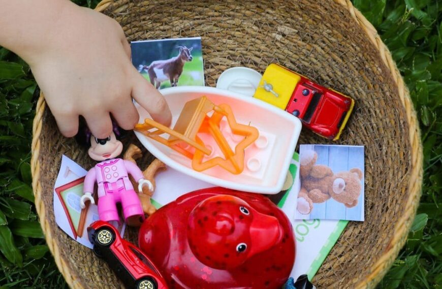pre-reading game rhyming basket