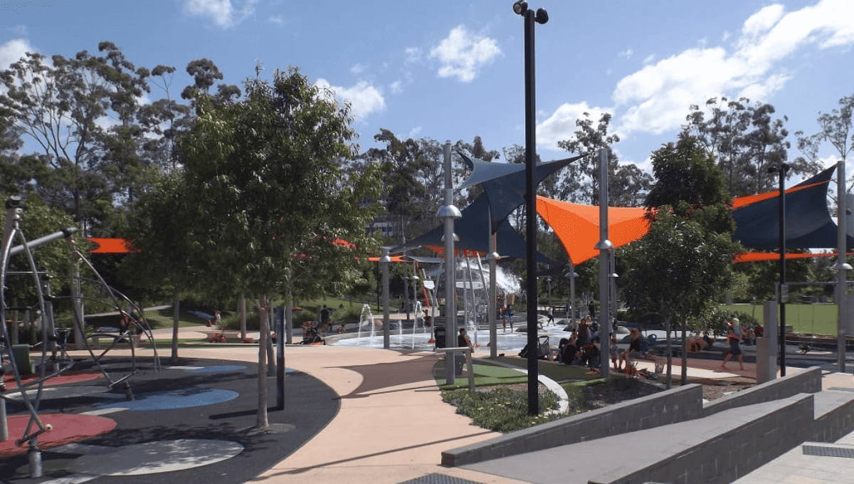 Water park Robelle Domain Springfield Central