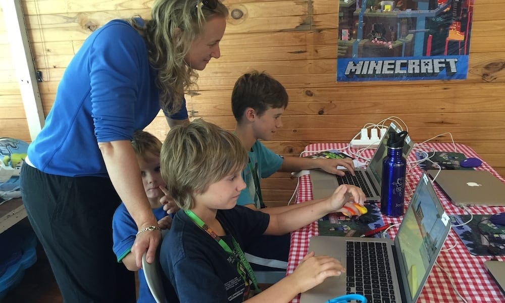 How To Play Minecraft - Brisbane Kids