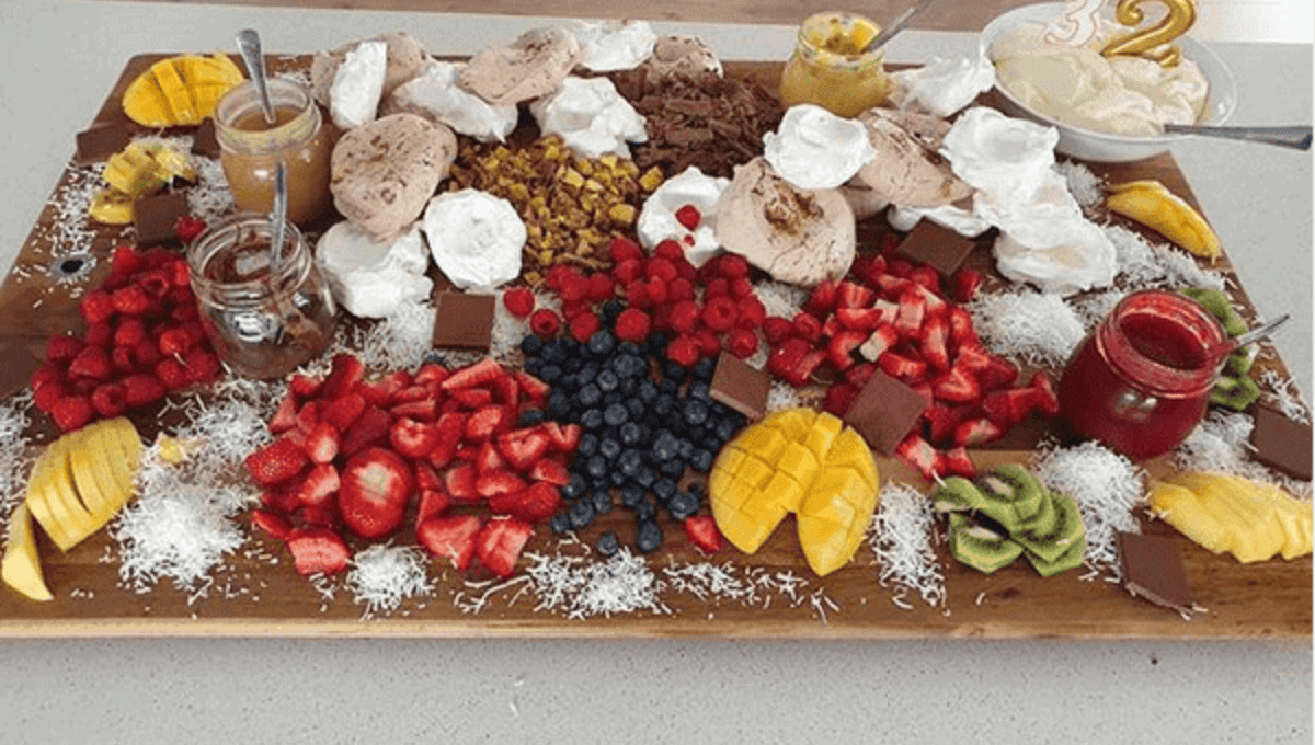Christmas Pavlova boards
