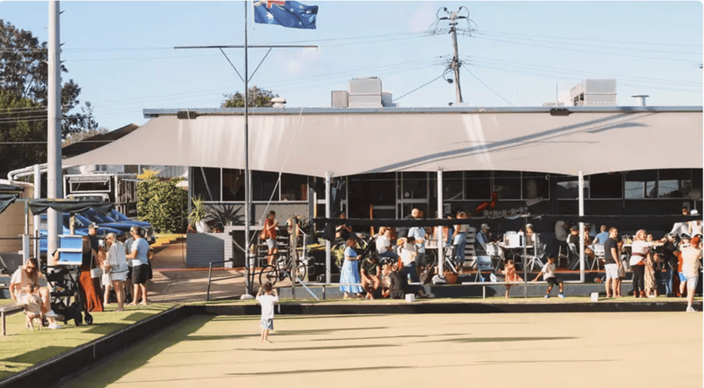 Barefoot bowls