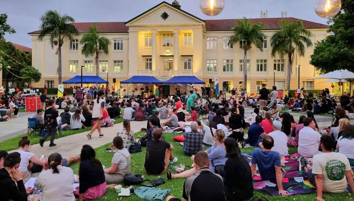 Kelvin Grove Community Carols and Christmas Markets